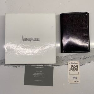 NWT - Neiman Marcus trifold wallet